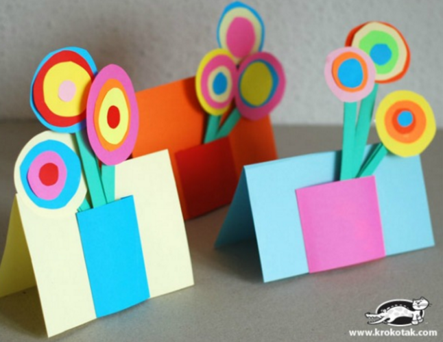 10 Creative + Classroom-Tested Mother's Day Crafts for Kids to Try This  School Year