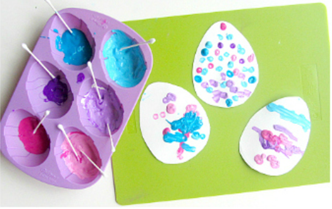 Qtip Egg easter craft