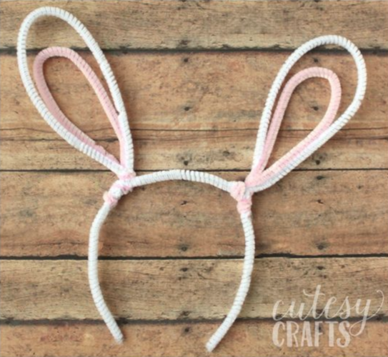 Pipe cleaner bunny ears easter craft